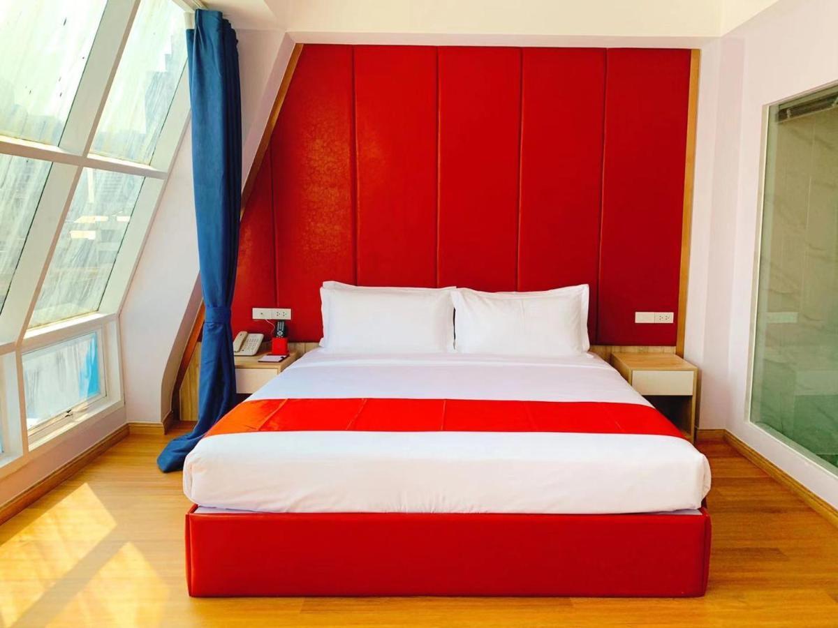 Sapphire Hotel Silom Bangkok Extérieur photo